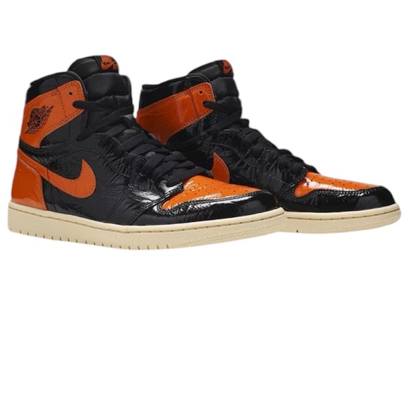 Jordan Other - Air Jordan 1 Retro High Shattered Back Board